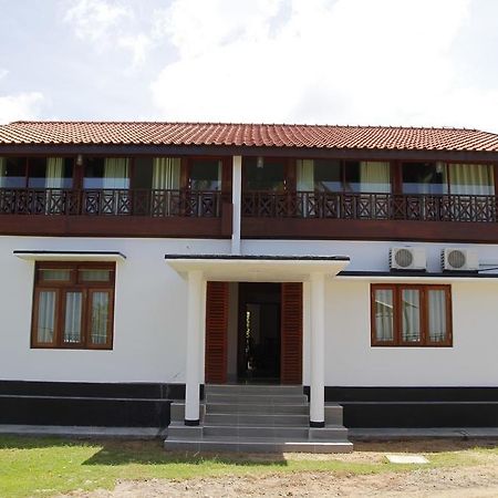 מטרה Acquabey Surf Villa מראה חיצוני תמונה