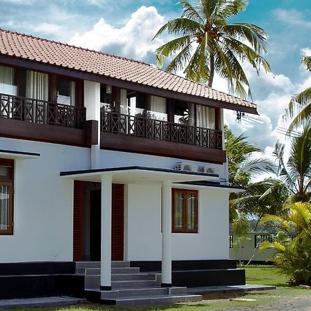 מטרה Acquabey Surf Villa מראה חיצוני תמונה
